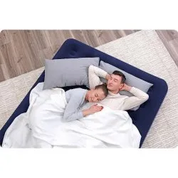Materasso gonfiabile con pompa, ideale per vacanze e viaggi