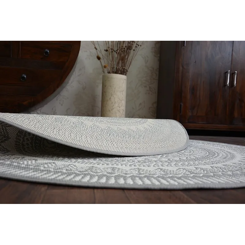 Tappeto rotondo in sisal, ottimo per le camere dei bambini