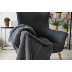 Tappeto con texture morbida, perfetto per camere da letto accoglienti