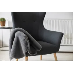 Tappeto NEW DOLLY con texture morbida, ideale per camere da letto o salotti
