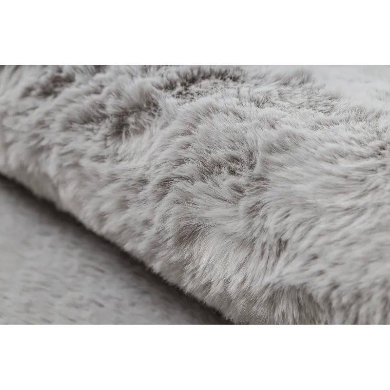Elegante tappeto grigio Shaggy, perfetto per interni moderni