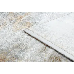 Tappeto con texture morbida, ideale per soggiorno o camera da letto