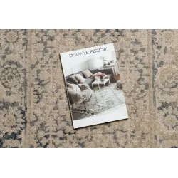 Tappeto NAIN elegante in tonalità beige e blu scuro