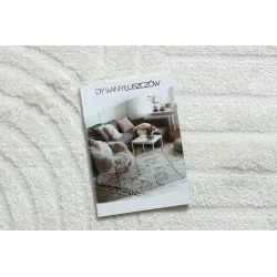 Tappeto crema con motivo geometrico, perfetto per la camera da letto