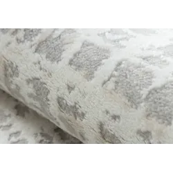 Tappeto con frange, perfetto per interni eleganti, aspetto moderno