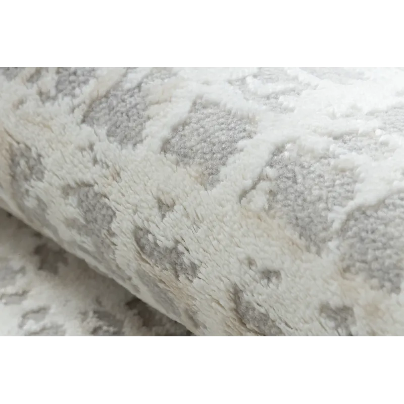 Tappeto con frange, perfetto per interni eleganti, aspetto moderno