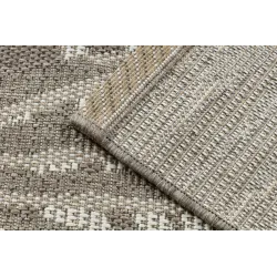 Tappeto in sisal morbido con texture naturale, perfetto per le camere da letto