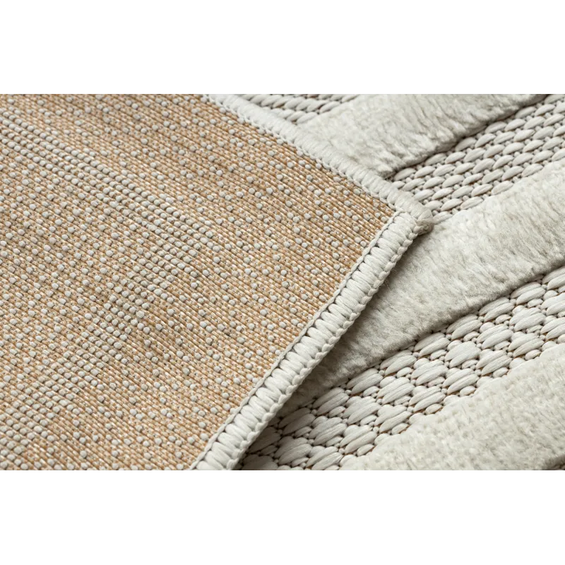 Tappeto SANTO in fibra naturale, resistente e facile da mantenere