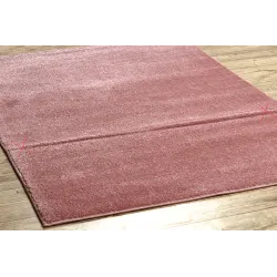 Tappeto rosa SOFTY, perfetto per camera da letto o stanza dei bambini