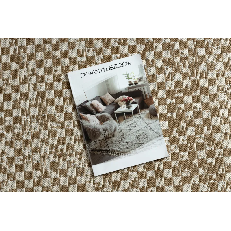 Tappeto in sisal con design geometrico, ideale per ambienti moderni