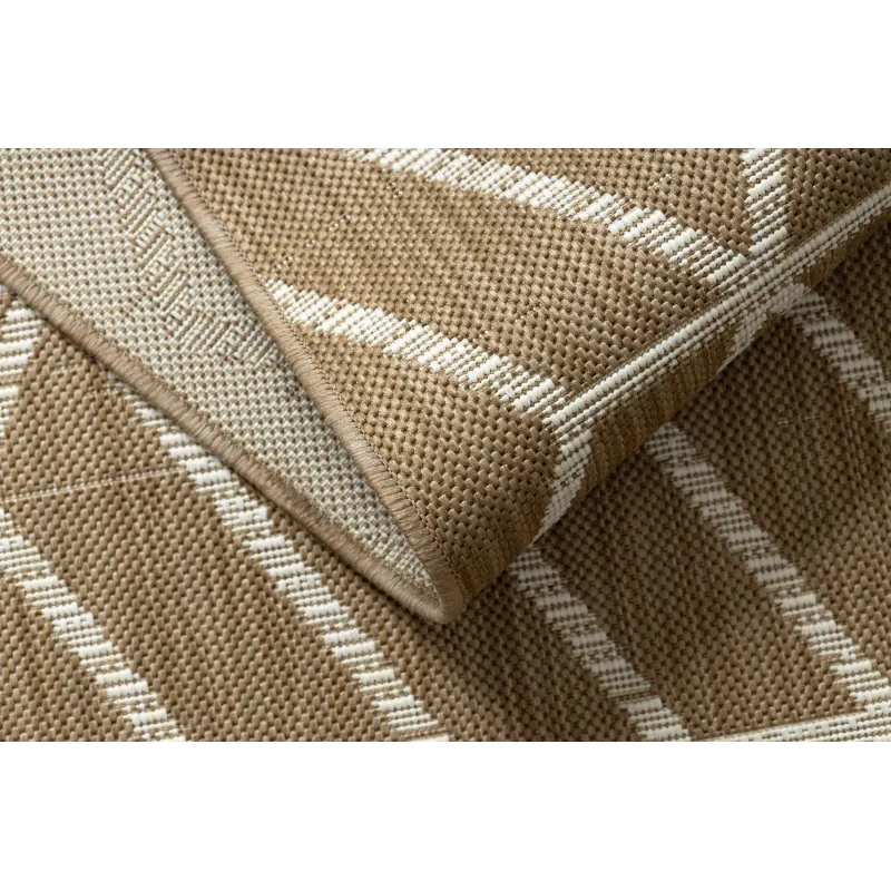 Tappeto geometrico in sisal, ideale per esterni o terrazze, stile naturale
