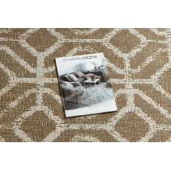 Tappeto in sisal beige con motivo geometrico