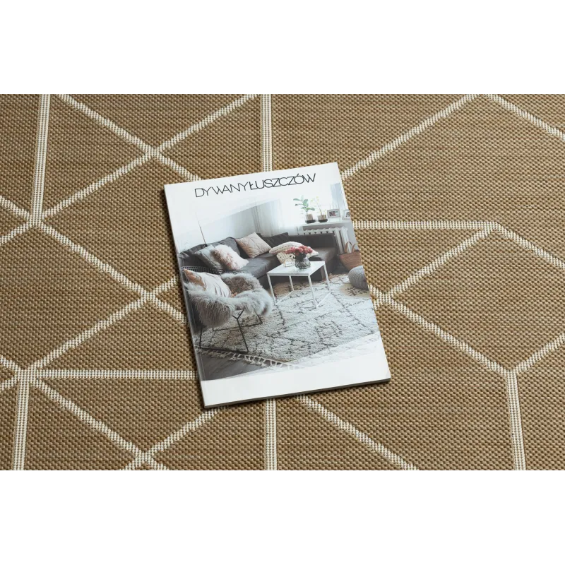 Tappeto in sisal beige geometrico, perfetto per arredare il soggiorno