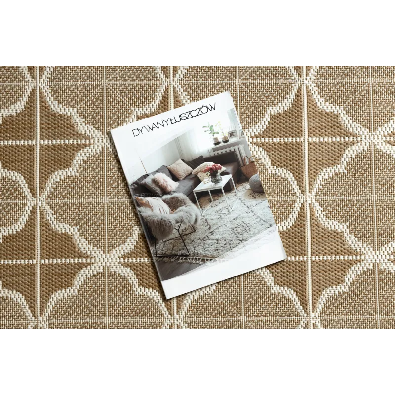Elegante tappeto in sisal beige, perfetto per interni moderni