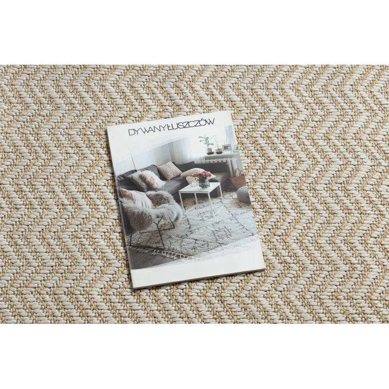 Stile contemporaneo per tappeto in crema e beige, adatto per soggiorno