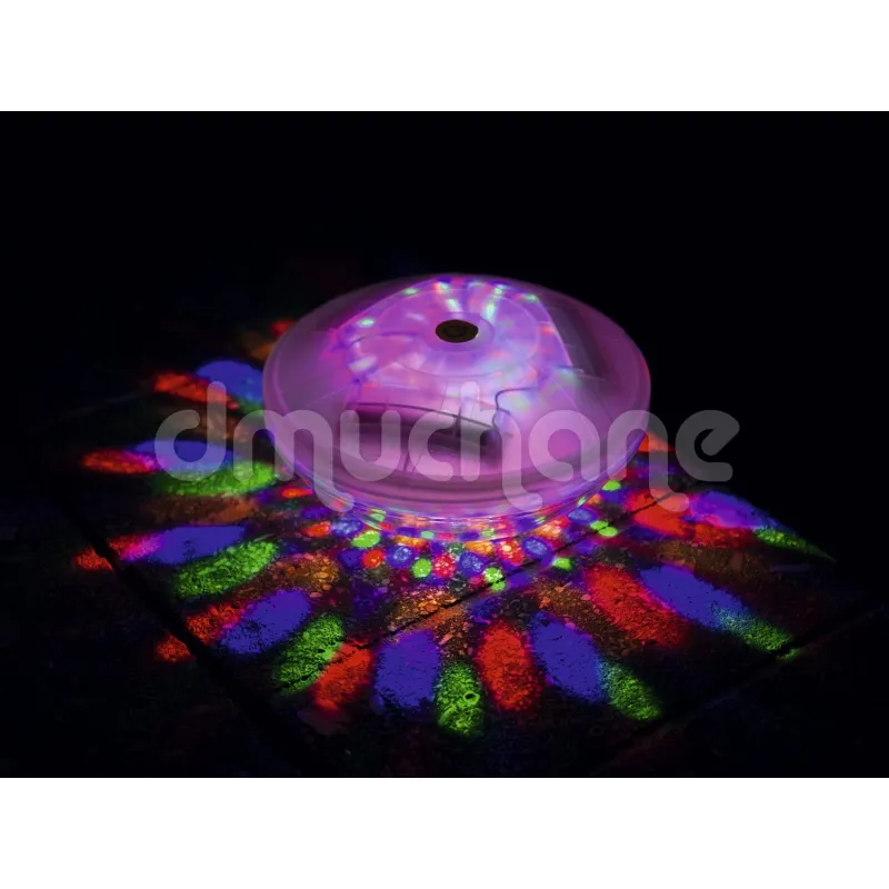 Lampada LED per piscina Bestway 58419 ideale per il relax a bordo piscina