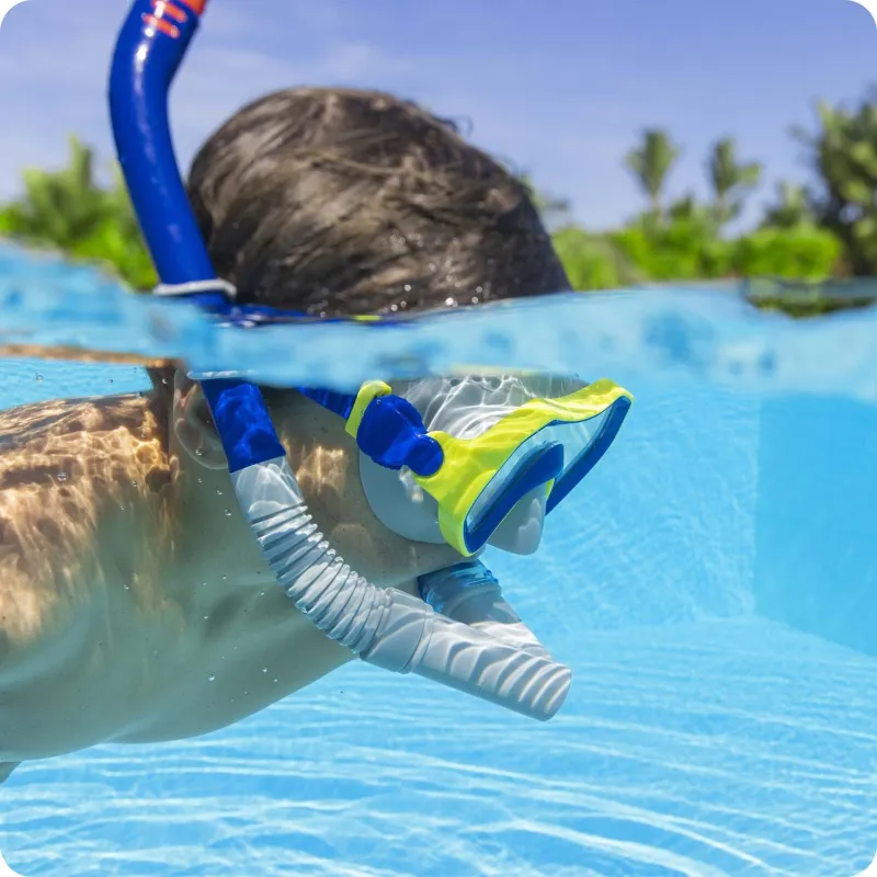Set subacqueo elegante blu navy-grigio, ottimo per lo snorkeling