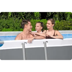 Piscina da giardino 549 x 274 x 122 cm, realizzata con materiali resistenti