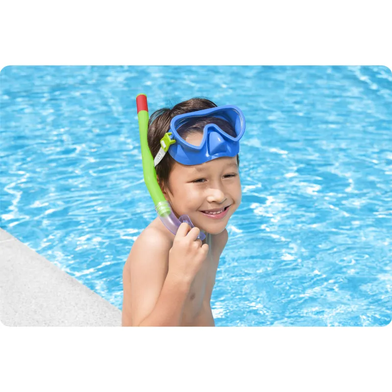 Set da snorkeling blu, realizzato con materiali di alta qualità