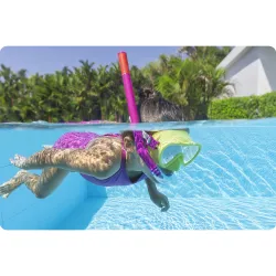 Set di immersione giallo intenso, eccellente per attività in spiaggia e divertimento