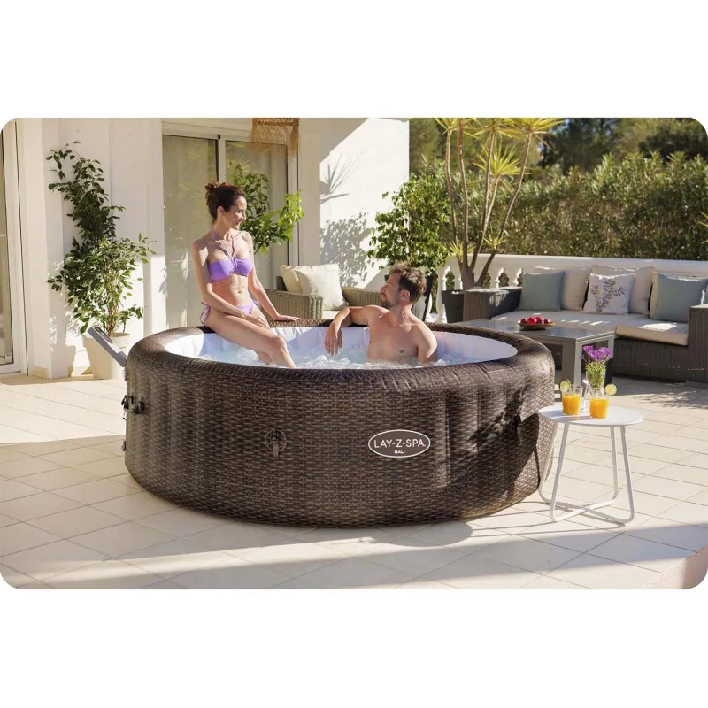 SPA Gonfiabile Lay-Z Bali, perfetto per feste estive in giardino