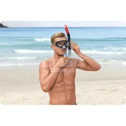 Set snorkeling Bestway 25020 realizzato con materiali di alta qualità, resistente e confortevole