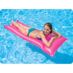 Materasso da nuoto perfetto per il giardino o la spiaggia