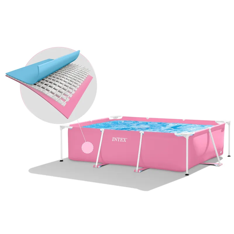 Piscina realizzata in materiale resistente, facile da montare