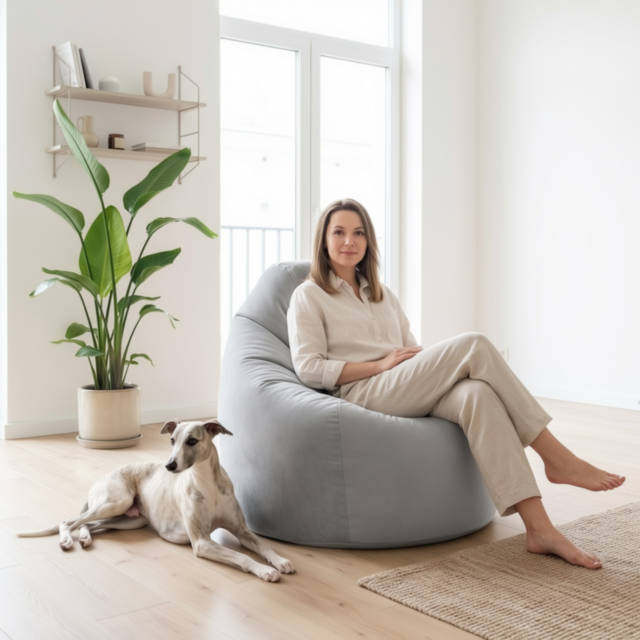 Modelli lisci – Pouf e poltrone a sacco